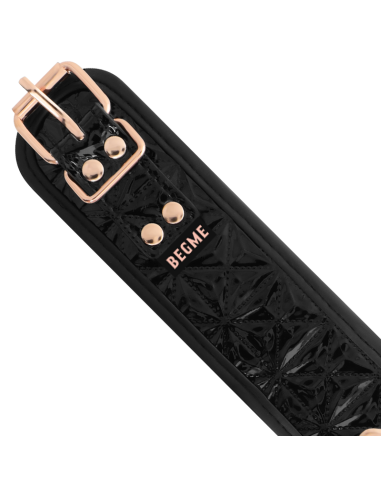 BEGME - BLACK EDITION COLLAR WITH NIPPLE CLAMPS WITH NEOPRENE LINING
